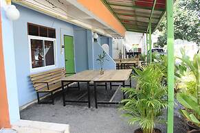 Phangan Guest House - Hostel