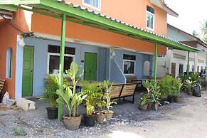 Phangan Guest House - Hostel