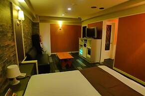 GOLF III Atsugi - Adults Only