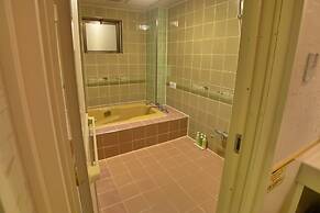 GOLF III Atsugi - Adults Only