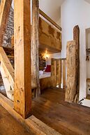 Romneys Apartments and Suites