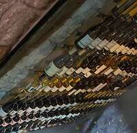 Romneys Apartments and Suites