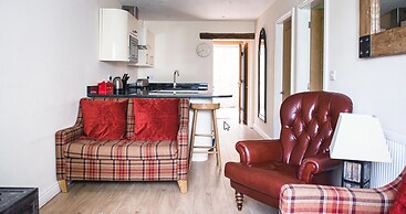 Romneys Apartments and Suites