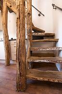 Romneys Apartments and Suites