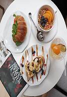 Tales Khaosan Cafe & Hostel