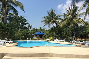 Rung Arun Resort