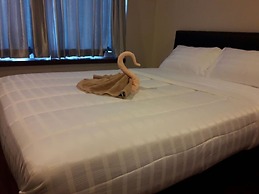 High Floor near Petchaburi MRT