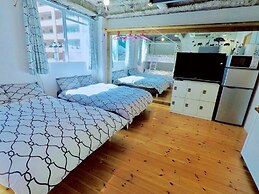 Osaka guesthouse RELASTAY