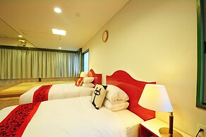 Kaiho Fusaki main building