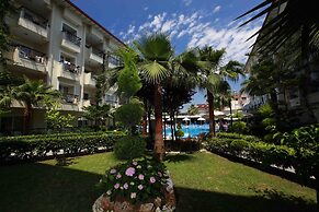 Sun City Apartments & Hotel