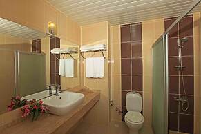 Sun City Apartments & Hotel