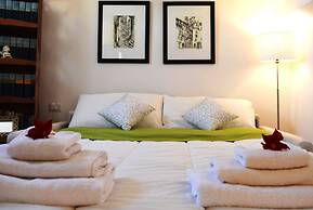 San Marco Suite Center