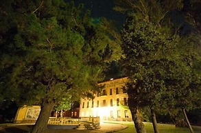 Balneario de Almeida La Dama Verde