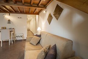 Charming Suite Cavour Heart of Florence