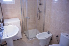 Antonio Sousa Beach 2 Bedroom Apartment