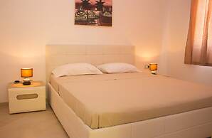 Antonio Sousa Beach 2 Bedroom Apartment