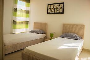 Antonio Sousa Beach 2 Bedroom Apartment