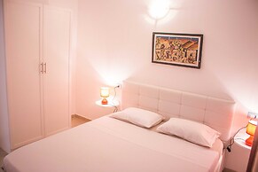 Antonio Sousa Beach 3 Bedroom Apartment
