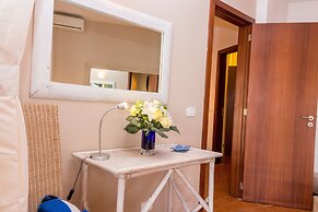 AJP Holidays - Porto Antigo 2 Beachfront Apartment