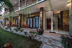 Sari Nusa Inn