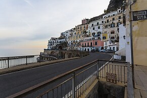 Amalfi Hills