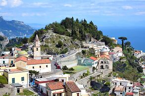 Amalfi Hills