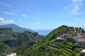Amalfi Hills
