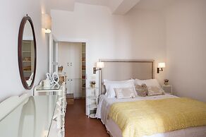 Borgodegreci Apartments