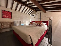 Borgodegreci Apartments