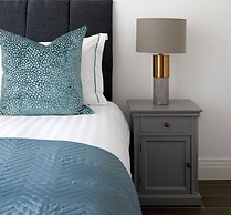 Upton Road Apartments