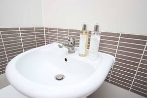 Upton Road Apartments