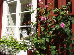 Garvaregården Hotel and B&B