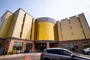 Corinthia Villa Hotel