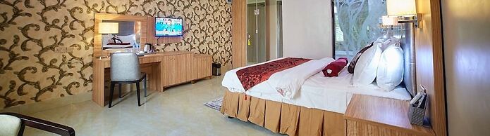 Corinthia Villa Hotel