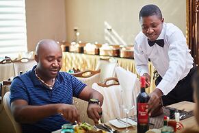 Corinthia Villa Hotel