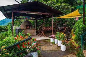 Paso Del Alaska Resort