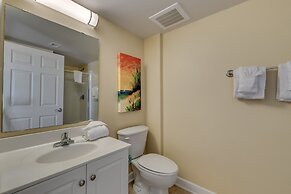 Crescent Keyes by Condo-World