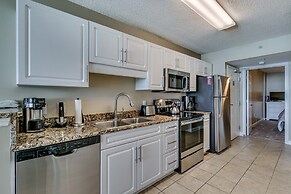 Crescent Keyes by Condo-World