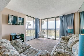 Crescent Sands on Crescent Beach by Condo-World