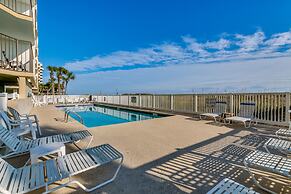 Crescent Sands on Crescent Beach by Condo-World