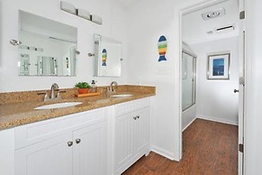 Crescent Towers by Condo-World