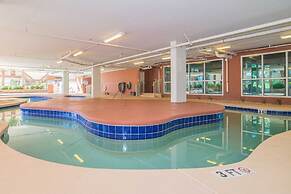 Malibu Pointe by Condo-World