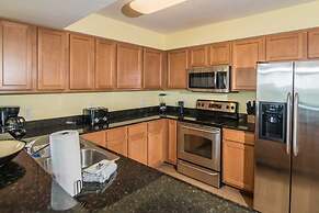 Malibu Pointe by Condo-World