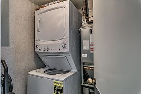 Sea Watch Resort by Condo-World