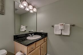 South Shore Villas by Condo-World