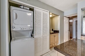 Summit by Condo-World