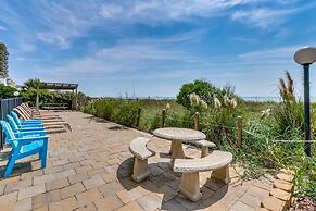 Summit by Condo-World