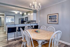 Summit by Condo-World