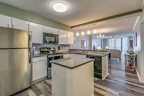 Summit by Condo-World