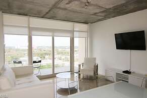 Spectacular Midtown Miami